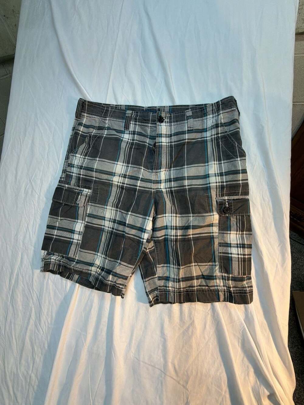 Urban Pipeline Men's Plaid Cargo Shorts